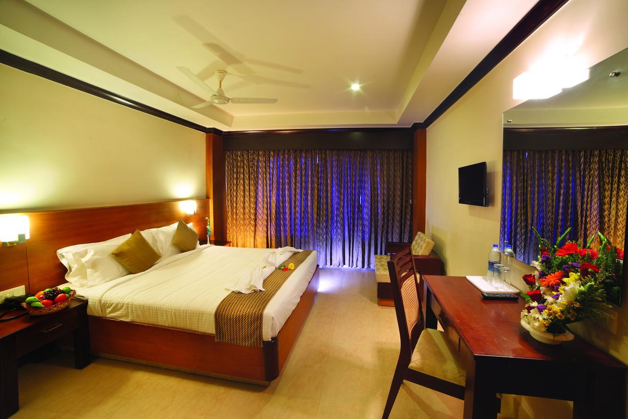 كولاّم Hotel Zodiac Regency المظهر الخارجي الصورة