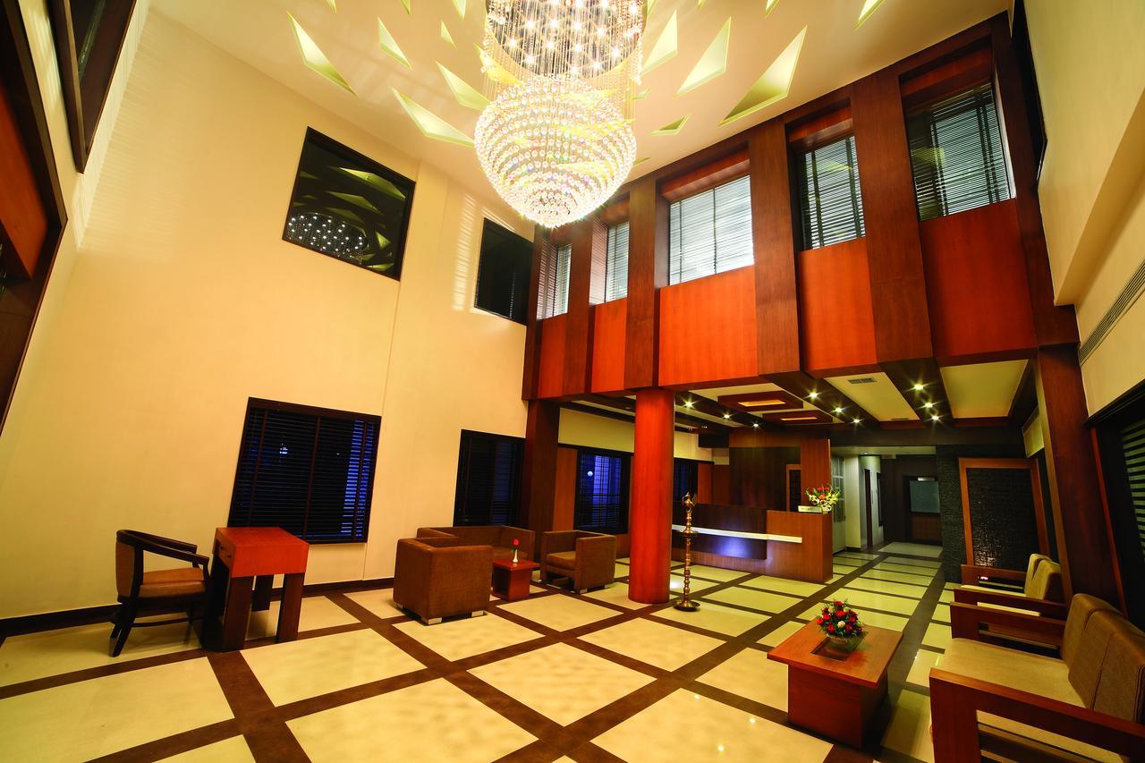 كولاّم Hotel Zodiac Regency المظهر الخارجي الصورة