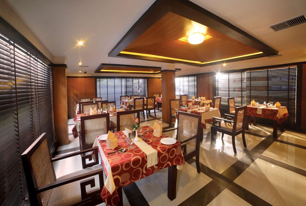 كولاّم Hotel Zodiac Regency المظهر الخارجي الصورة